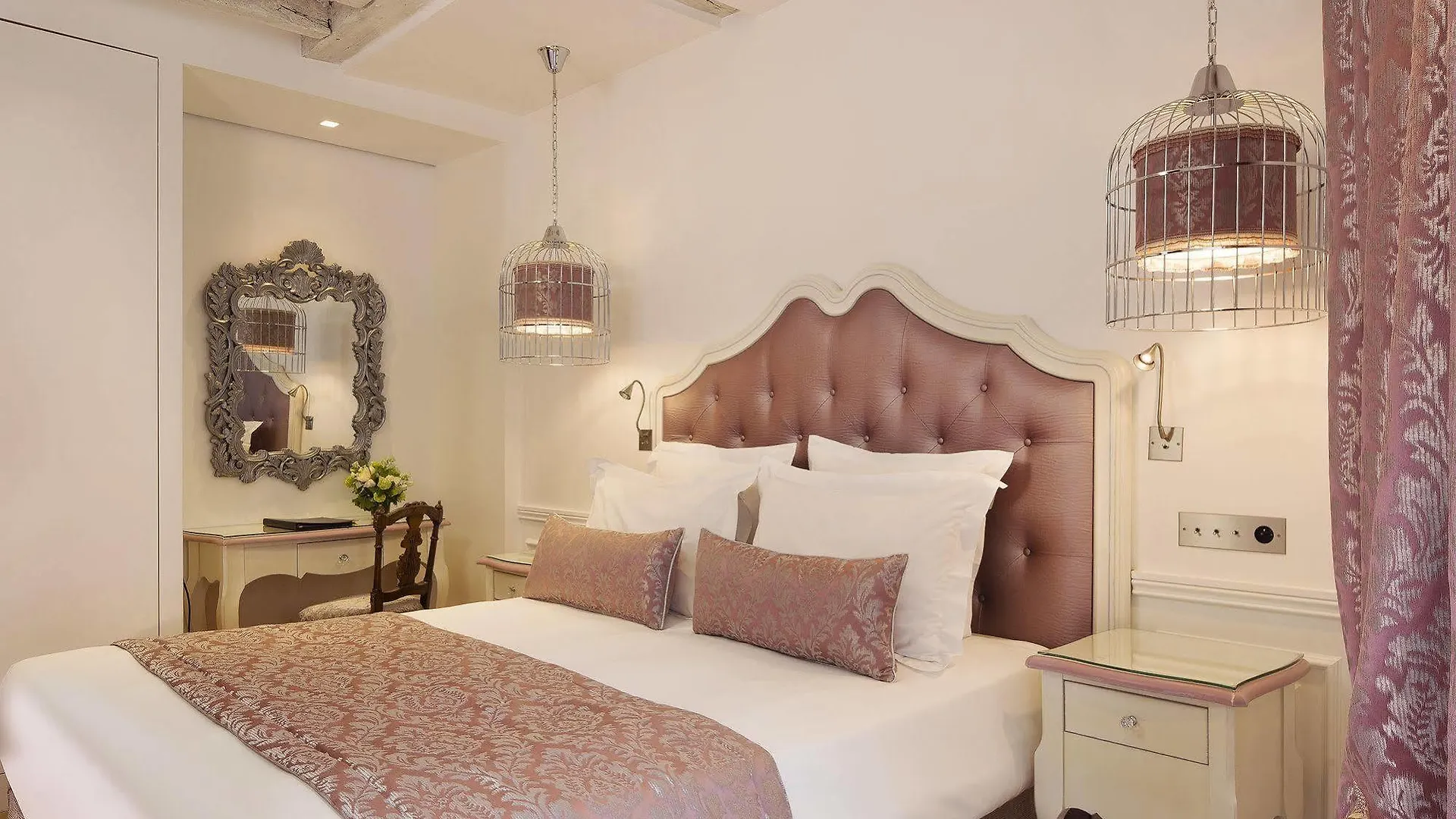 Academie Saint Germain Hotel 4*