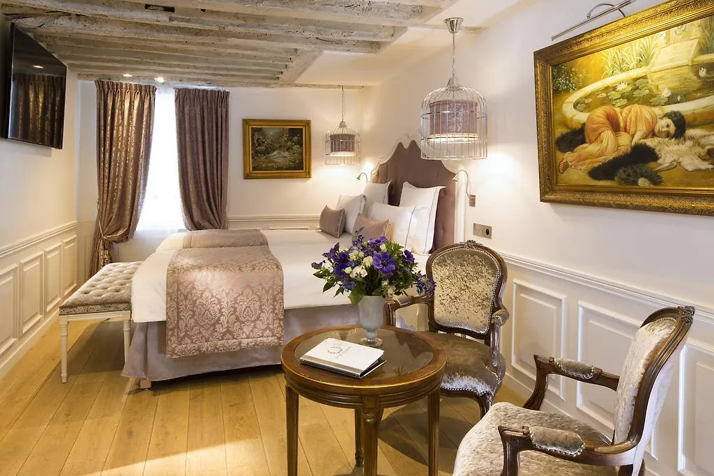 Academie Saint Germain Отель